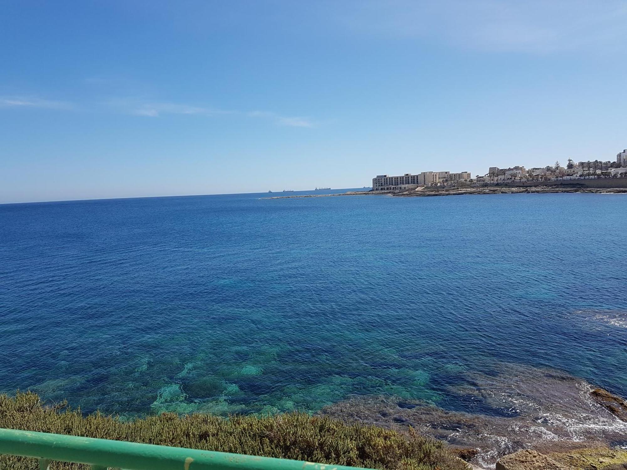 Large Apartment In Marsascala. Sleeps 6 Marsaskala Exterior foto